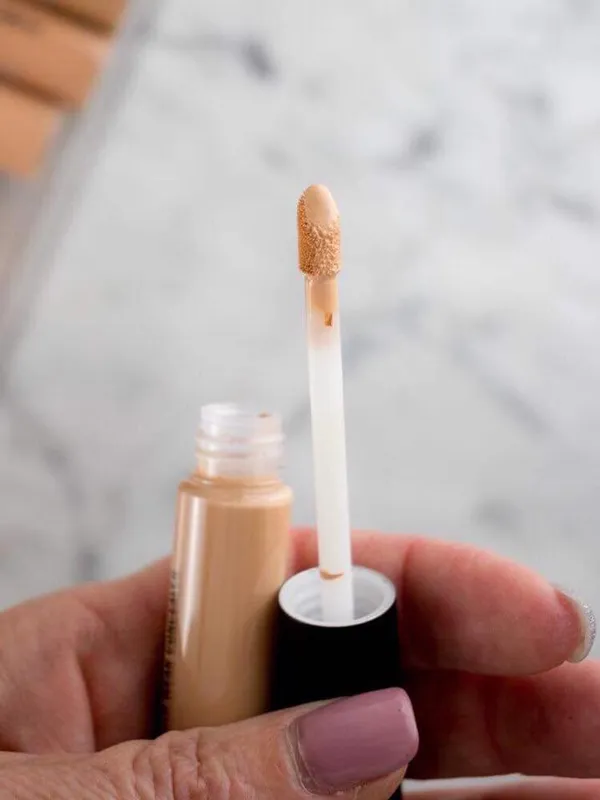Concealer là gì? Review 9 loại Concealer che phủ chất lượng tốt cho da nhiều khuyết điểm