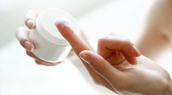 Top 10+ kem dưỡng ẩm không dầu Oil - Free chất lượng tốt cho da dầu mụn - 1