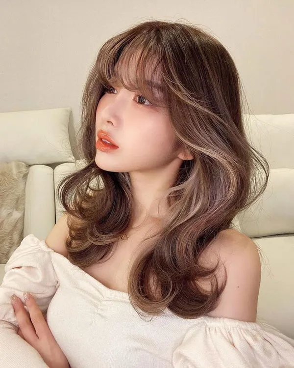 Top 21+ kiểu tóc hợp với nữ mặt tròn to che khuyết điểm hoàn hảo