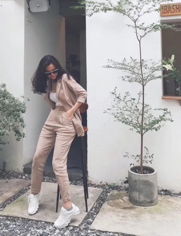 Quần baggy là gì? 7 cách phối đồ với quần baggy lên dáng chuẩn