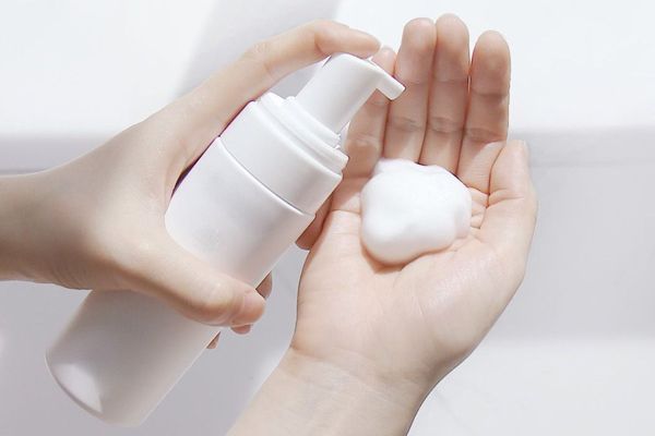 Review top 9 sữa rửa mặt tạo bọt cho mọi loại da đang thịnh hành