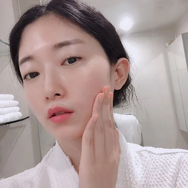 Top 11 loại tẩy trang mắt môi được nhiều khách hàng yêu thích cho nàng mê makeup - 12