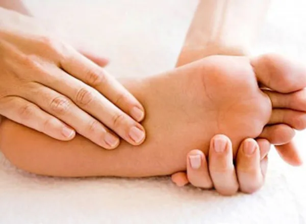 Top 9 phương pháp trị mùi hôi chân tại nhà giúp cải thiện đáng kể điểm