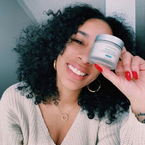 Vitamin E Cream là gì? Top 11+ Vitamin E Cream được nhiều khách hàng yêu thích cho làn da 10