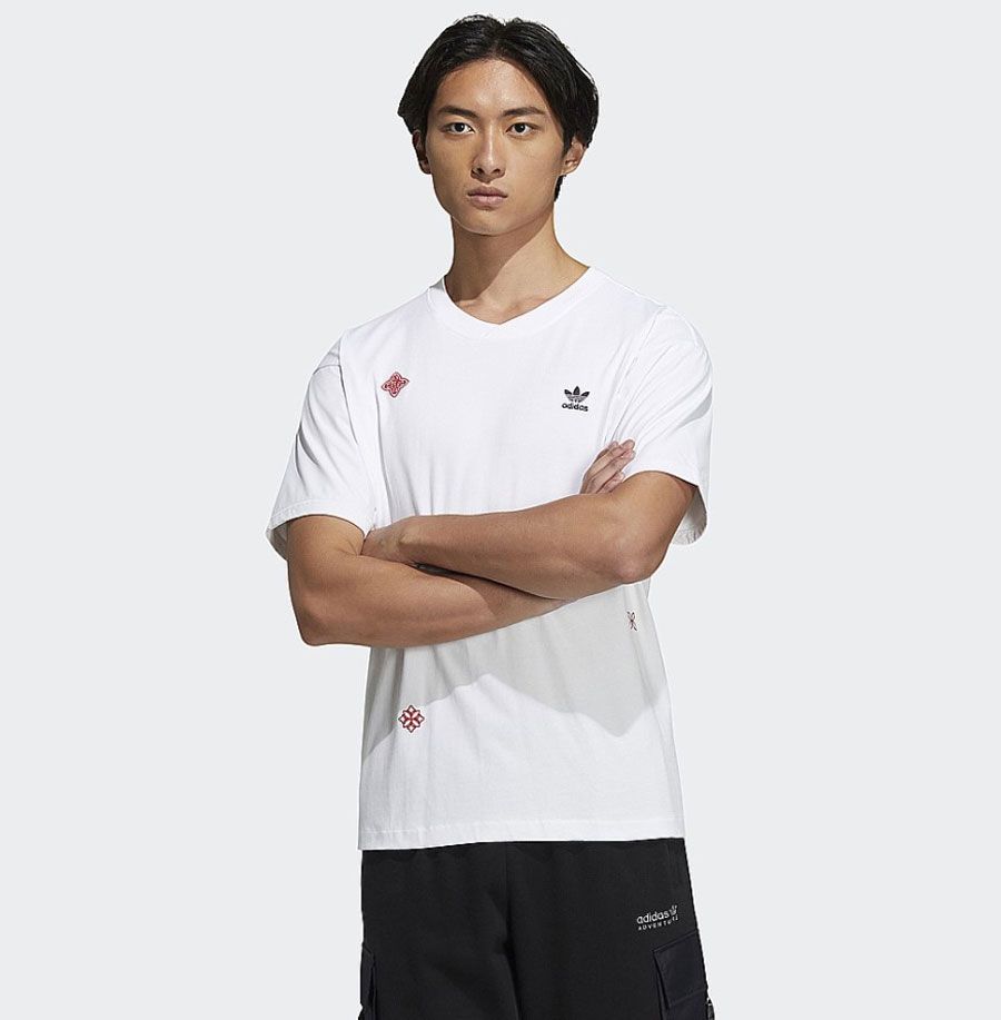 Top 15 áo thun Adidas chính hãng cập nhật trendy năm 2025