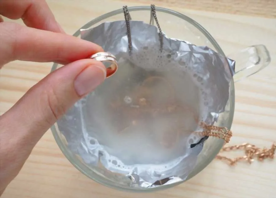 Top 12 cách làm trắng sáng trang sức bạc bị đen xỉn màu
