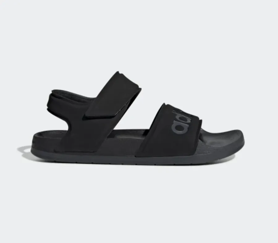 Top 8 dép sandal nam công sở cao cấp quan tâm nhiều hiện nay