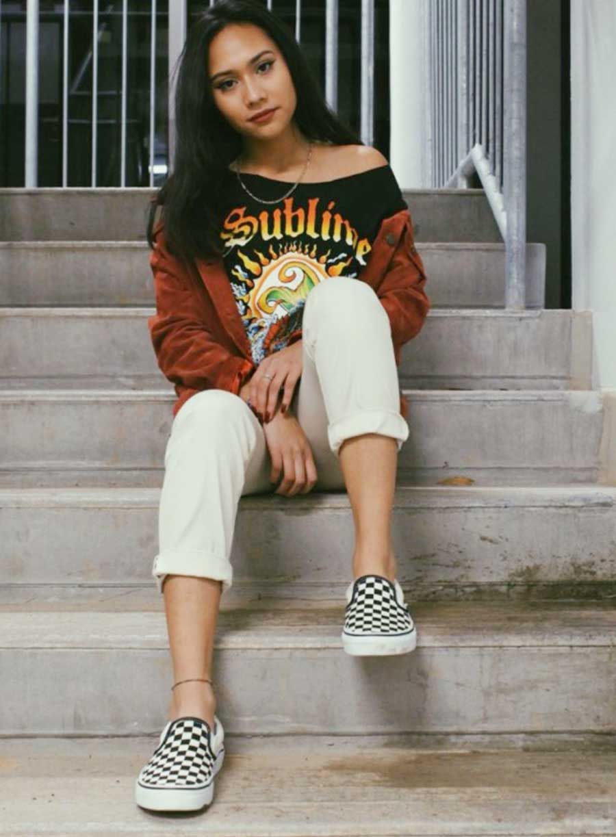 Top 7 đôi giày Vans kẻ caro chính hãng rất dễ phối đồ