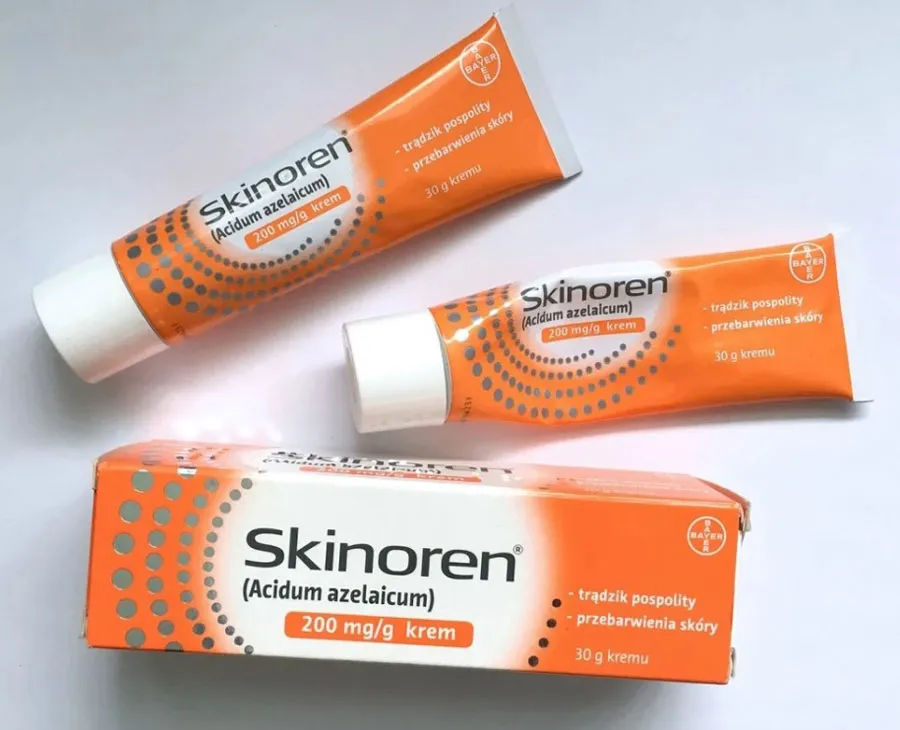 Top 6 mỹ phẩm chứa Azelaic Acid hỗ trợ làm sạch mụn mờ thâm nên dùng 4