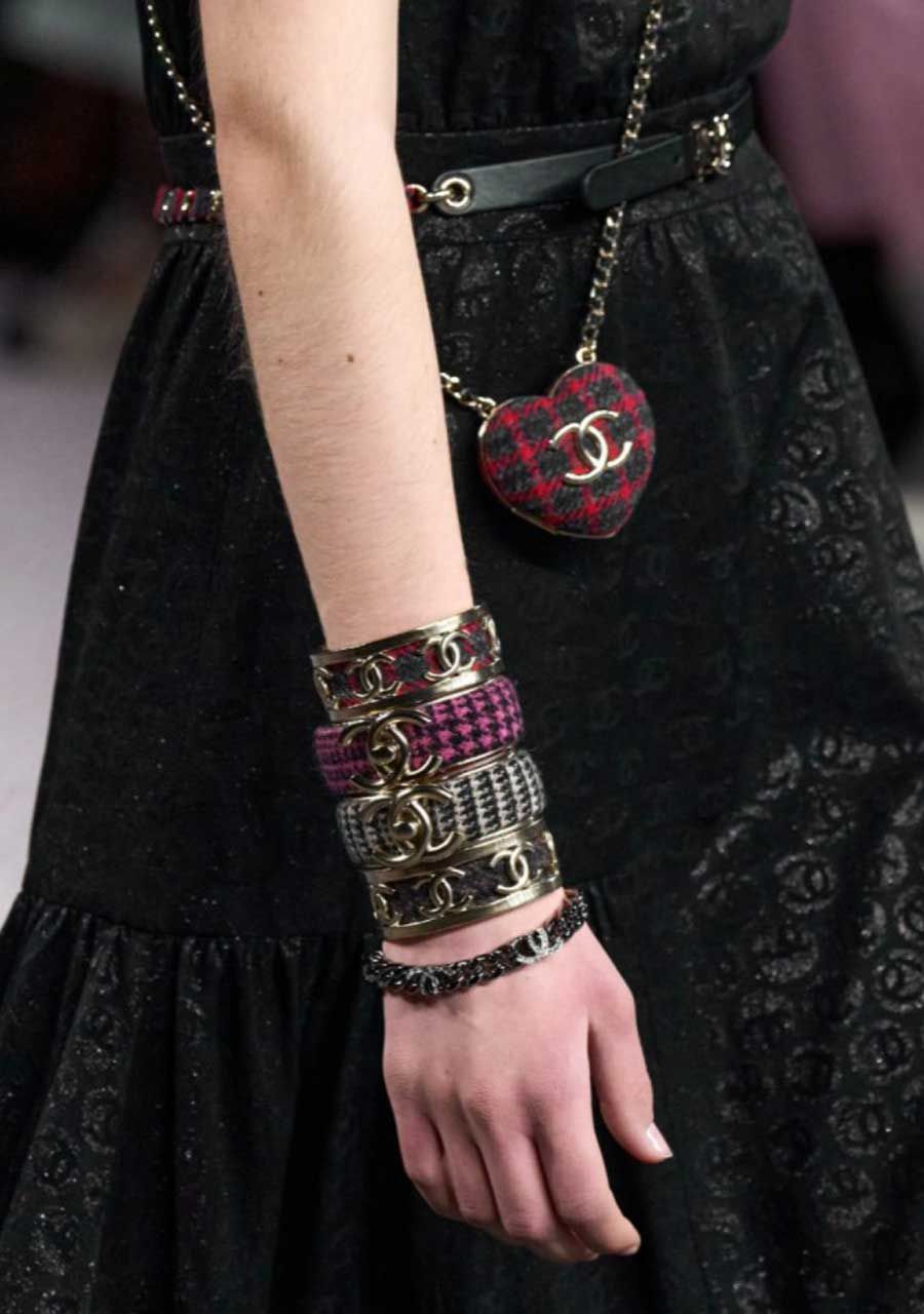 Show thời trang Chanel thu đông 2022: Coco và người tình vải tweed 8