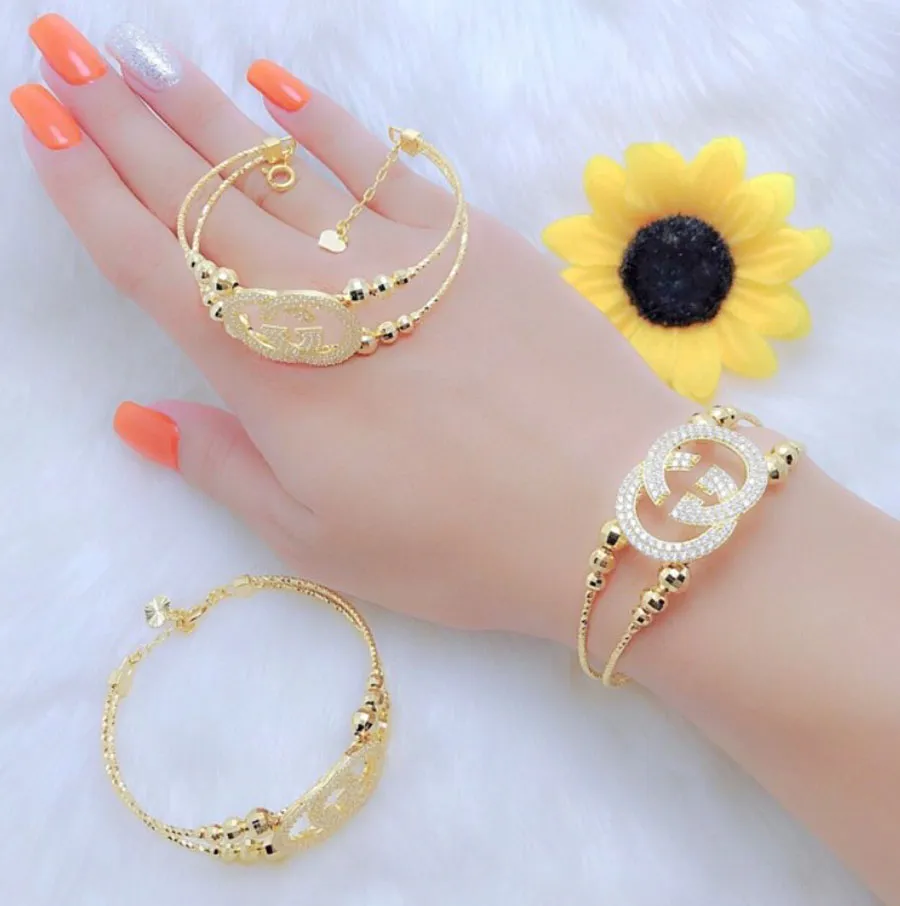 9+ vòng đeo tay vàng 18k nữ mẫu mới được yêu rất thích