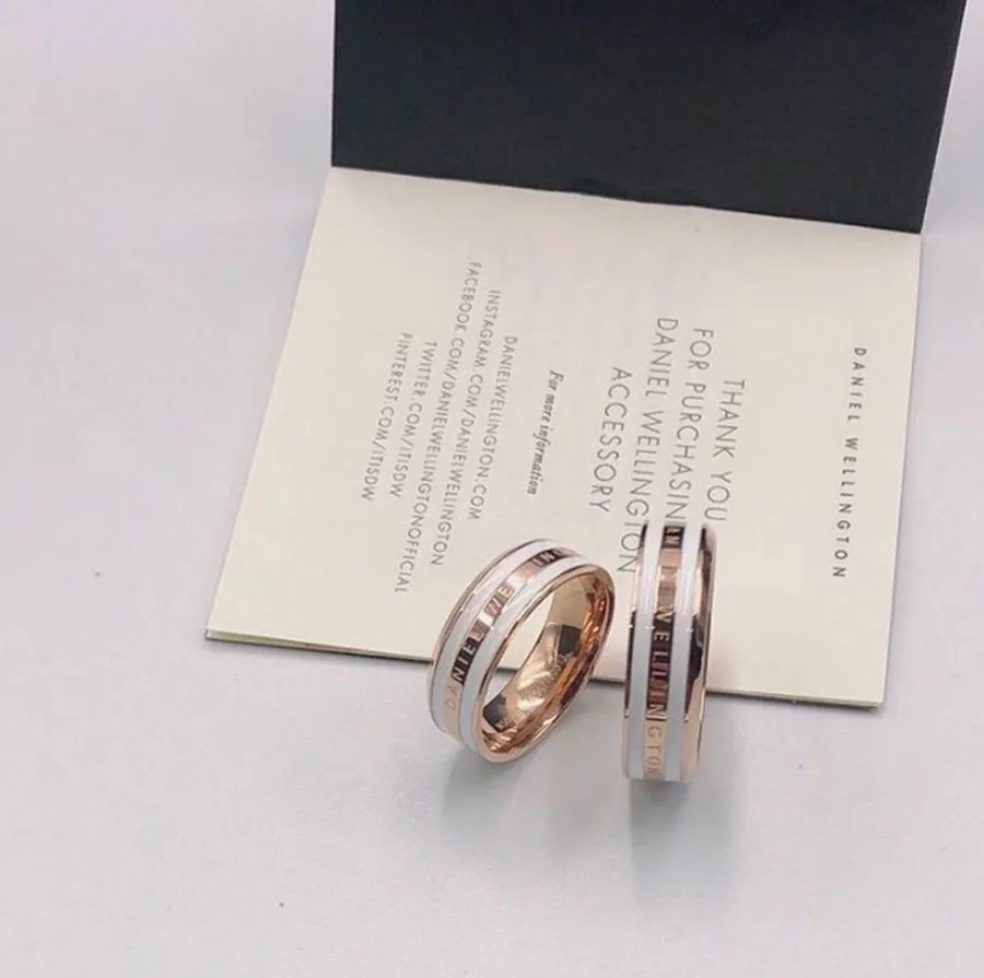 Cách phân biệt nhẫn Daniel Wellington thật giả uy tín