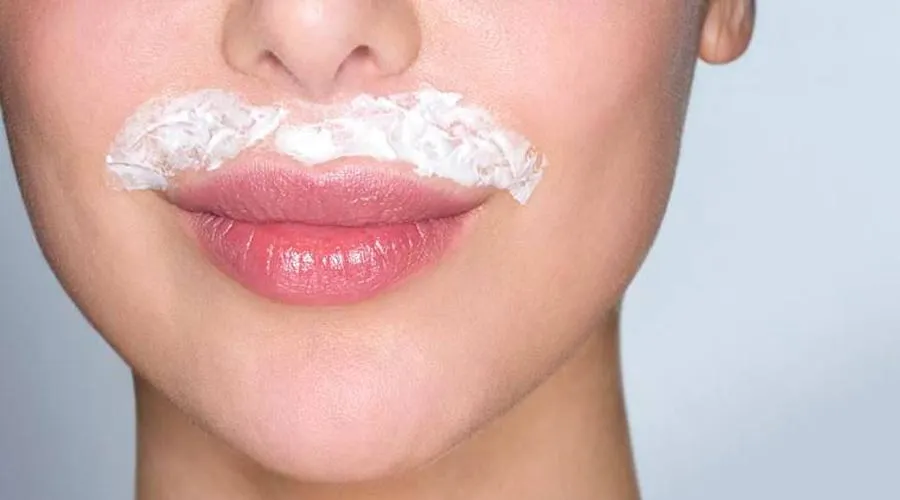 Gợi ý 10 cách tẩy sạch ria mép thân thiện với làn da cho nữ tại nhà