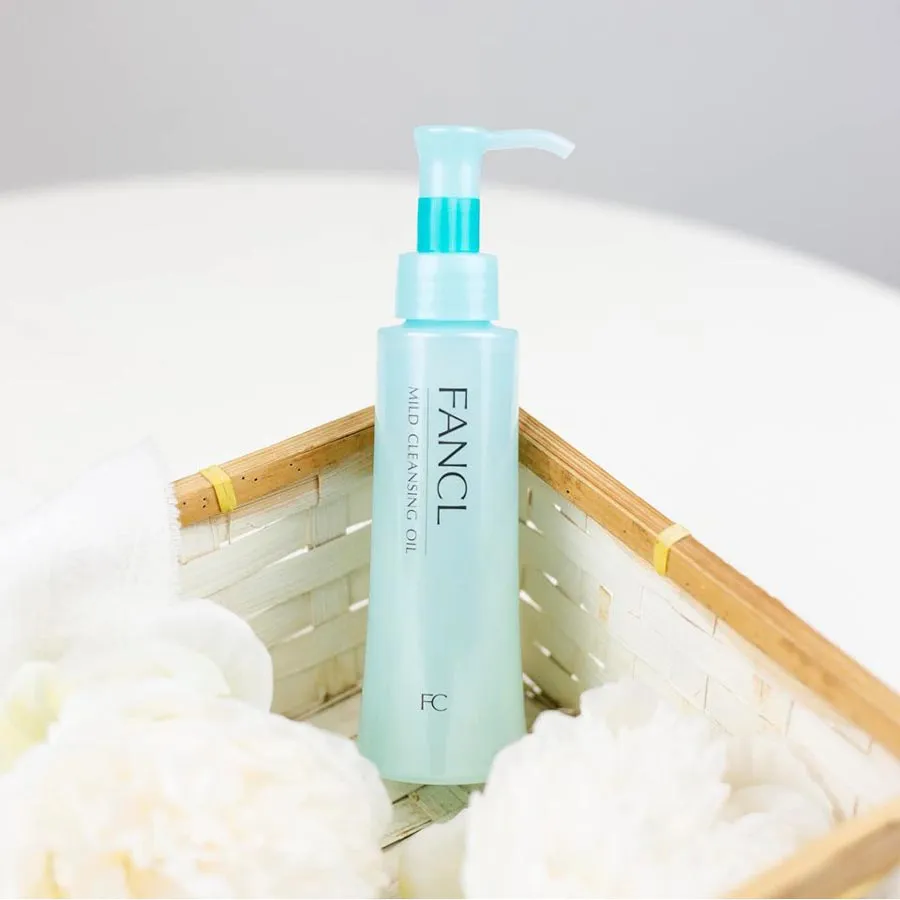 Top 10 loại dầu tẩy trang Nhật Bản làm sạch chất lượng tốt 2025