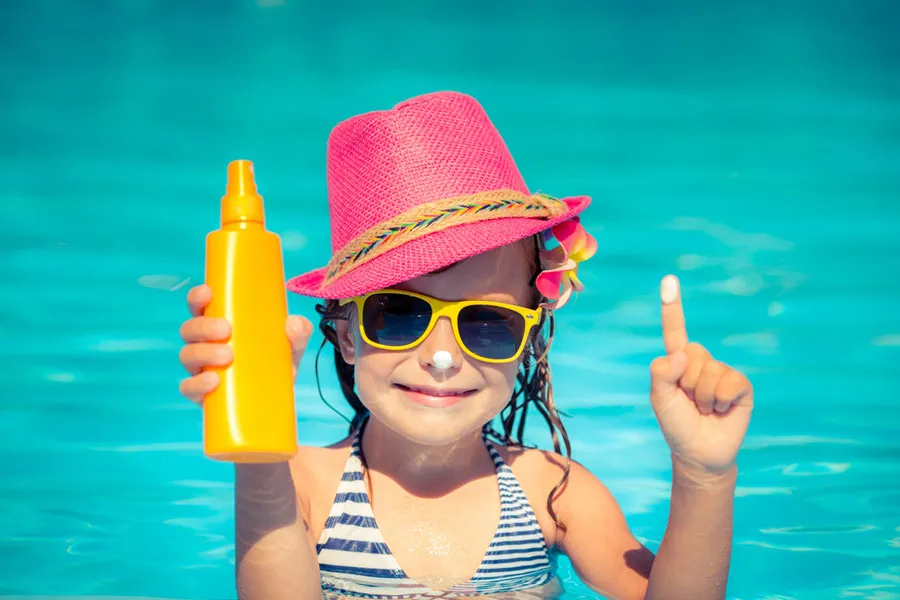 Khi nào nên dùng kem chống nắng cho trẻ? 10 kem chống nắng cho trẻ em tốt nhất - 11