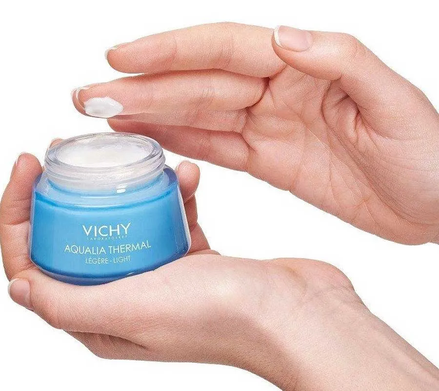 Top 12 kem dưỡng mỏng nhẹ hợp dùng cho mùa hè - 5