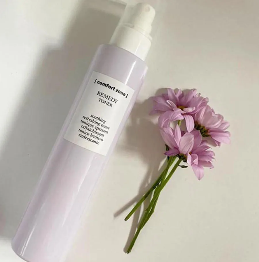 Review 10 nước hoa hồng cho da nhạy cảm giá bình dân - 4