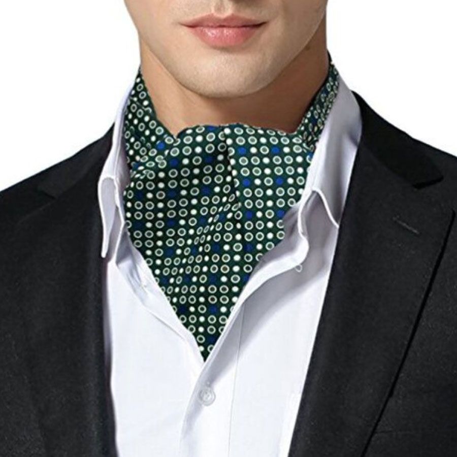 Ascot là gì? So sánh Ascot và cà vạt có gì giống và khác nhau?