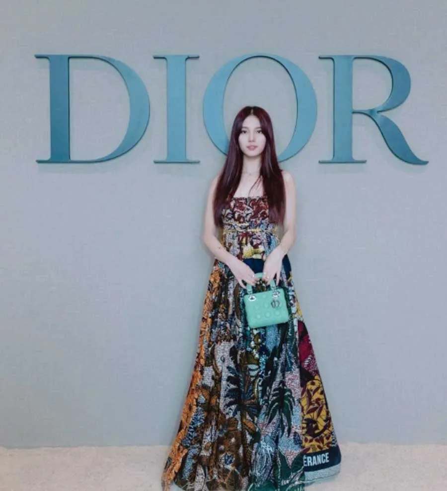 Bộ sưu tập Dior Fall 2025: Sự kiêu kỳ của những cô nàng cá tính