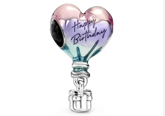 Top 12 hạt charm Pandora được yêu rất thích năm 2025