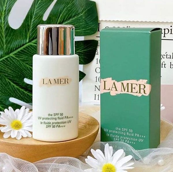 Top 11 kem chống nắng không bị bết dính hợp dùng mùa hè