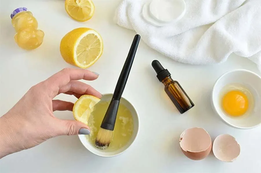 7 cách làm mặt nạ dưỡng da từ lòng trắng trứng gà