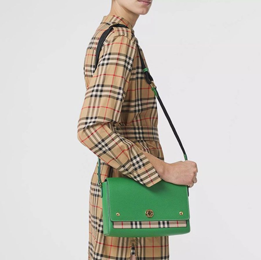 Top 10 túi xách Burberry đeo chéo được “săn lùng” 2025 - 6