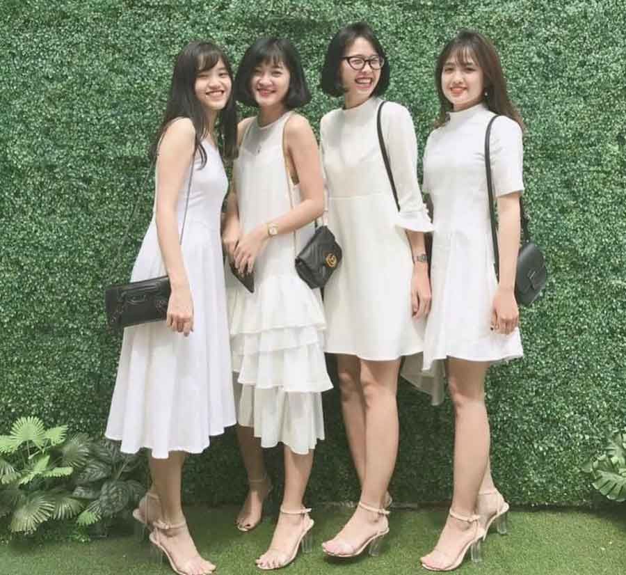 Mặc gì đi đám cưới mùa hè? 11+ váy đi đám cưới cho nàng tỏa sáng