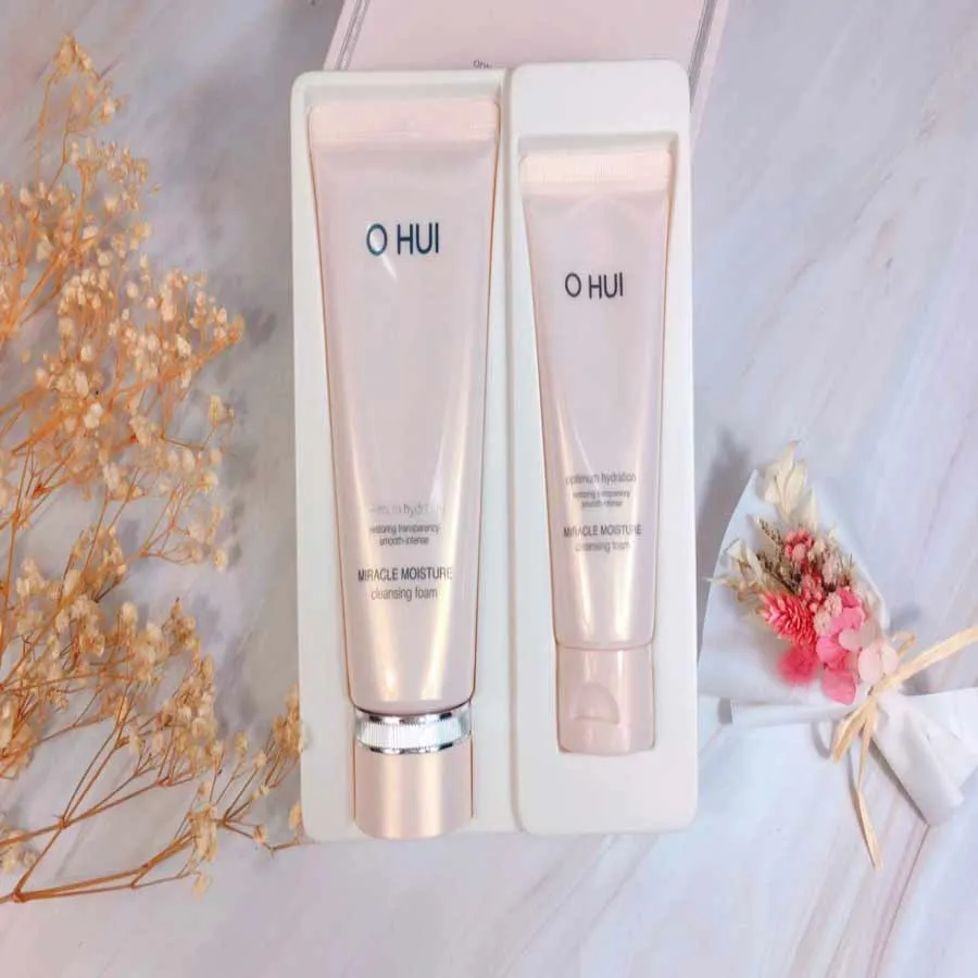 Top 10 sữa rửa mặt trắng da được người dùng đánh giá tốt hiện nay