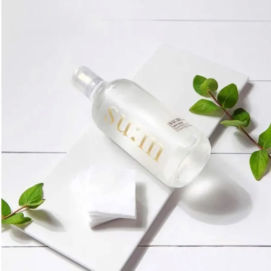 Review top 8 nước tẩy trang tuyệt đỉnh đáng mua hiện nay