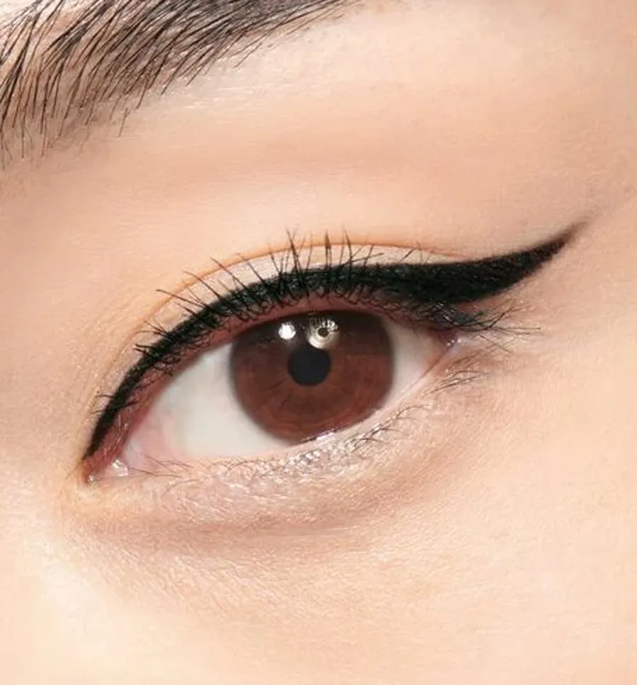 Top 10 bút kẻ mắt không trôi không lem vẽ nét siêu đẹp