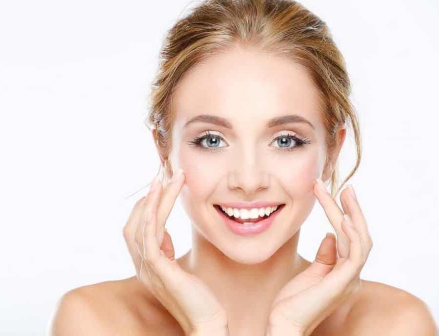 Caffeine là gì? Những công dụng ấn tượng của Caffeine trong việc chăm sóc da