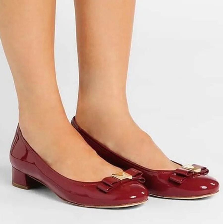 Top 5 giày cao gót đế vuông hàng hiệu bán chạy - 7