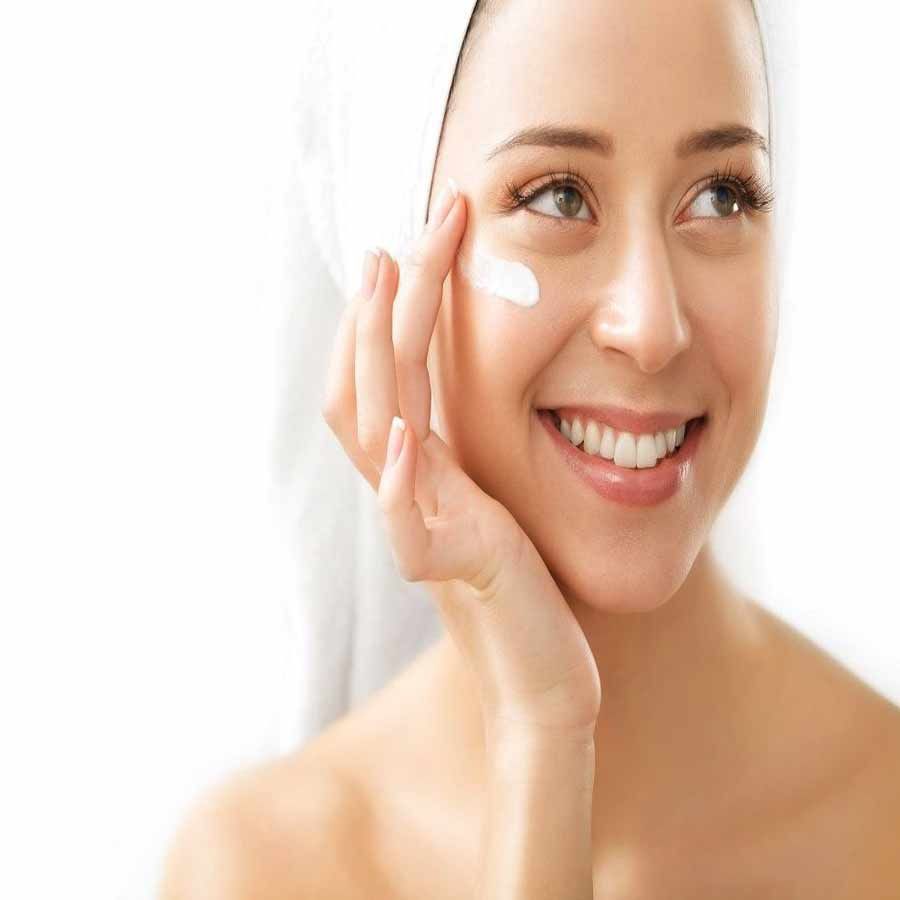 Glycerin là gì? Glycerin trong mỹ phẩm có công dụng gì đối với da