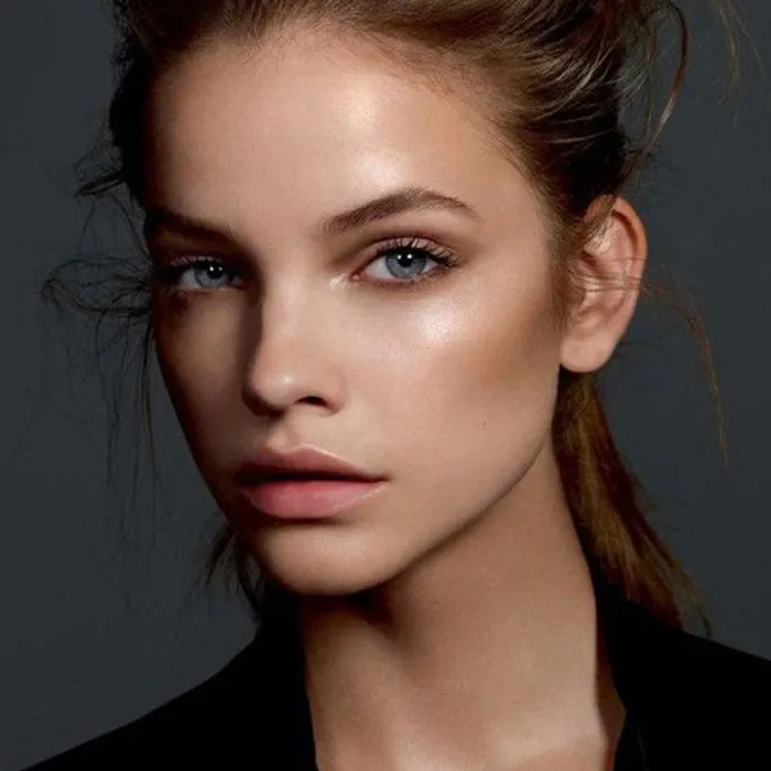 Gò má cao nên để tóc gì? 7 kiểu tóc giúp nữ có gò má cao thêm cuốn hút - 1