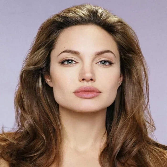 Gò má cao nên để tóc gì? 7 kiểu tóc giúp nữ có gò má cao thêm cuốn hút - 2