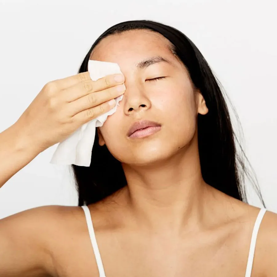 Hướng dẫn sử dụng nước tẩy trang rất chính xác (chuyên gia khuyên) - 1