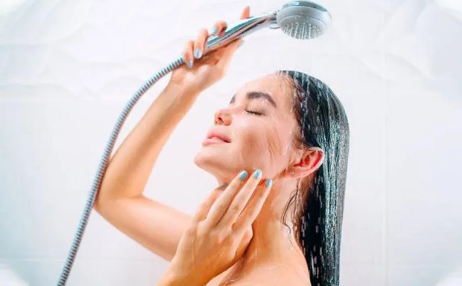 11 Kem dưỡng trắng body bật tone nhanh chóng được yêu rất thích 2025 - 16