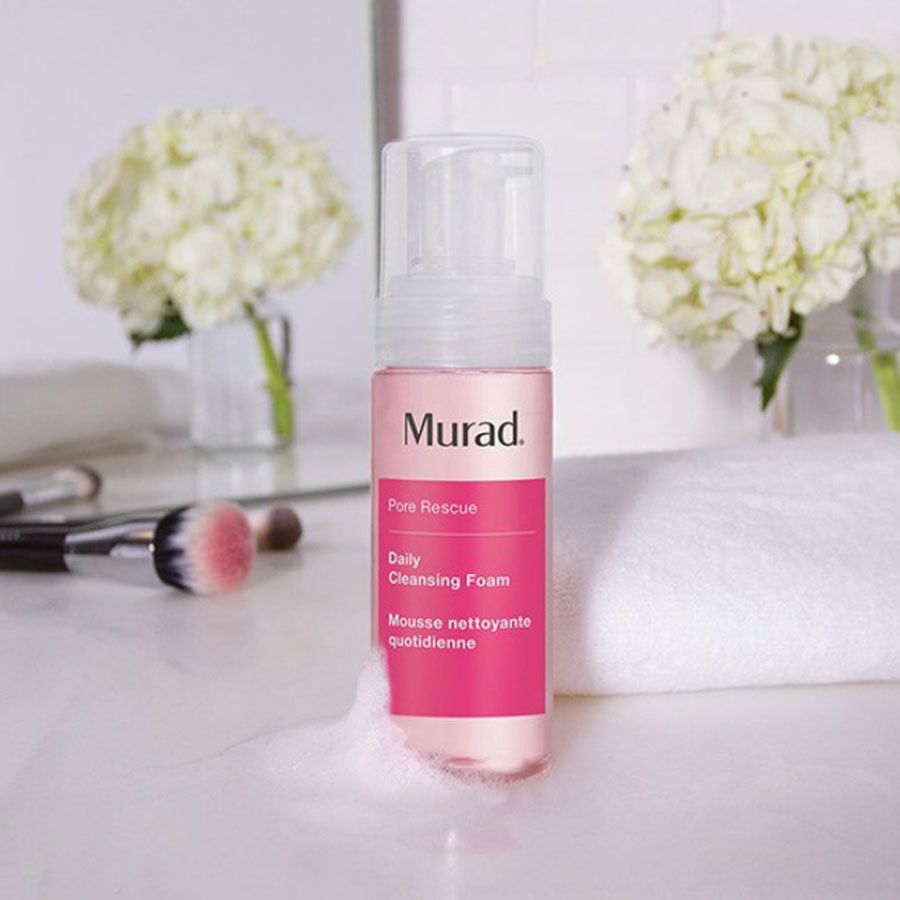 Review 13 sữa rửa mặt dạng bọt được nhiều khách hàng yêu thích cho da dầu mụn