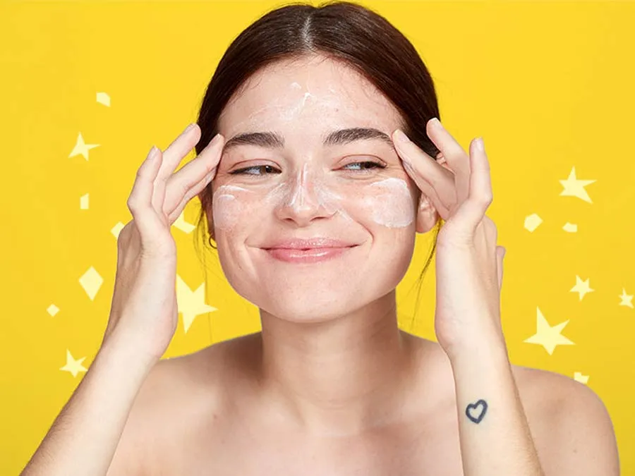 Top 10 tẩy tế bào chết cho da nhạy cảm làm sạch dịu nhẹ