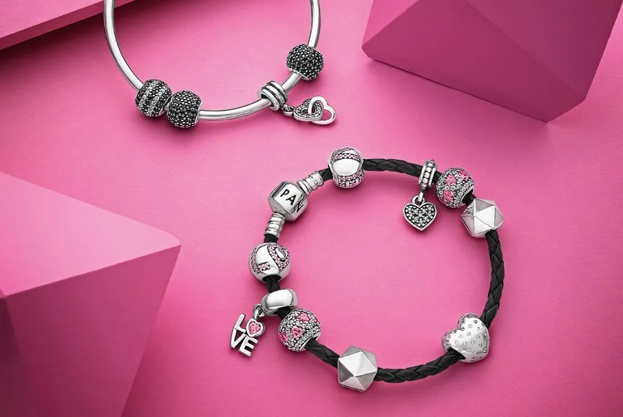 Trang sức Pandora có tốt không? Top 9 mẫu vòng tay Pandora vô cùng đẹp