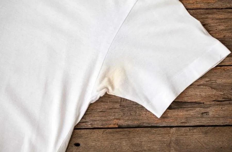 Top 5 xịt khử mùi nữ thơm lâu được nhiều khách hàng yêu thích hiện nay  - 9