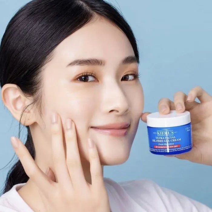 Bộ trang điểm cơ bản gồm những gì?16 sản phẩm cần có