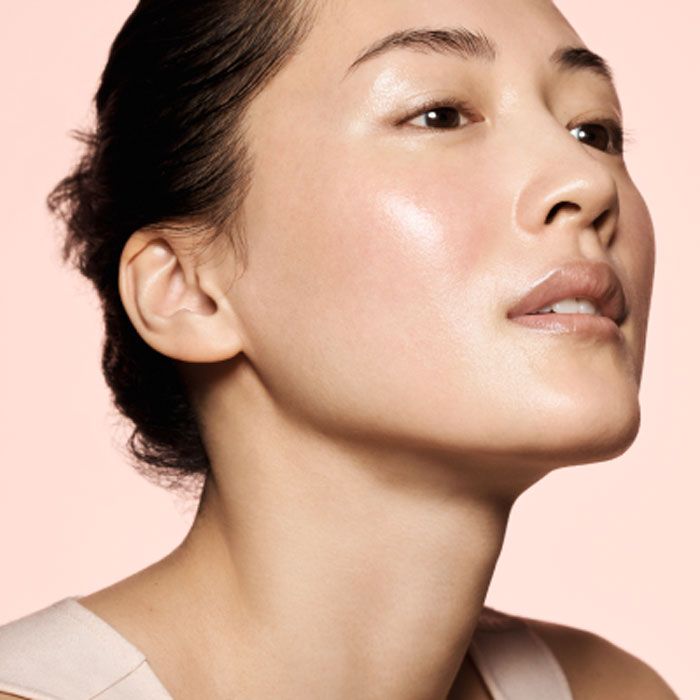 Da không đều màu là gì? 7 cách làm đều màu da hiệu quả - 7