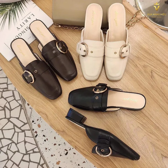 9 mẫu giày sục nữ đẹp được chị em săn đón nhiều hiện nay