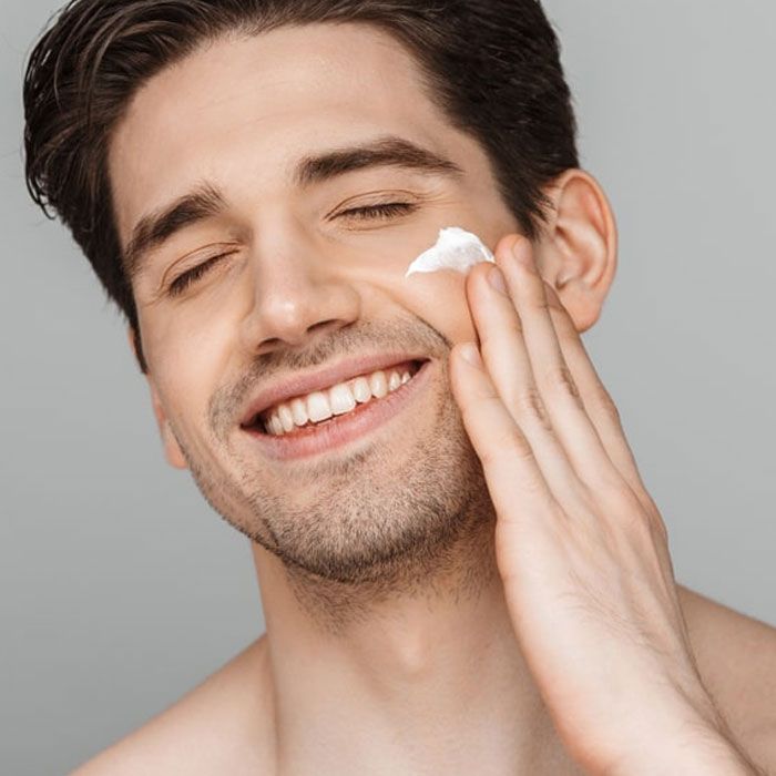 Hướng dẫn cách massage da mặt cho nam trẻ hóa và đẹp da