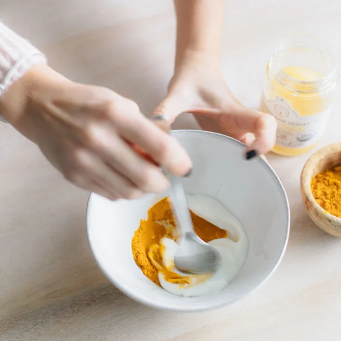 Lợi ích của sữa chua: 5 cách làm mặt nạ sữa chua dưỡng da tại nhà - 7