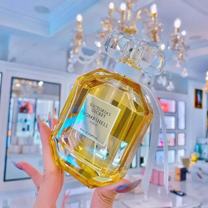 Review nước hoa Victoria's Secret mùi nào rất thơm? - 7