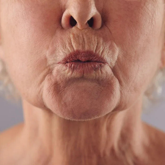 10 sản phẩm chống lão hóa môi được nhiều khách hàng yêu thích cho môi căng mịn tươi trẻ - 1