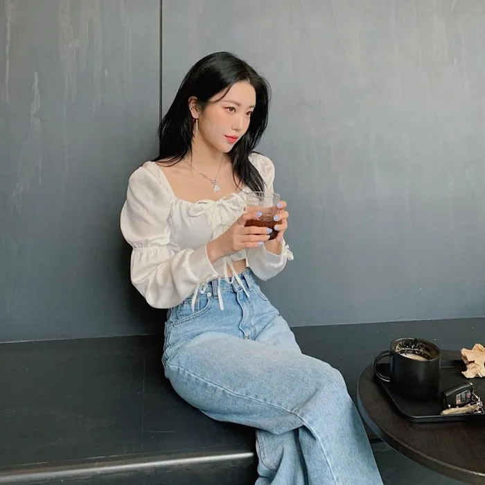 Nên mặc gì đi đám cưới? 10 set đồ đi đám cưới đẹp, thu hút mọi ánh nhìn